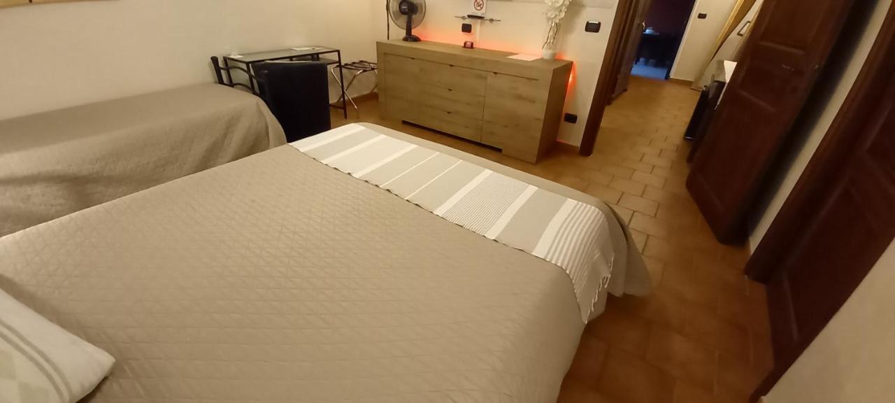 Villa Laura B&B Fossano Kültér fotó