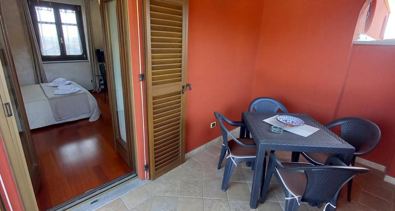 Villa Laura B&B Fossano Kültér fotó