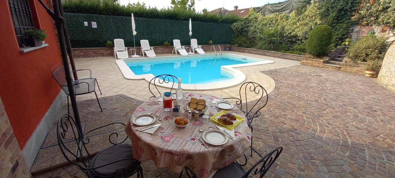 Villa Laura B&B Fossano Kültér fotó