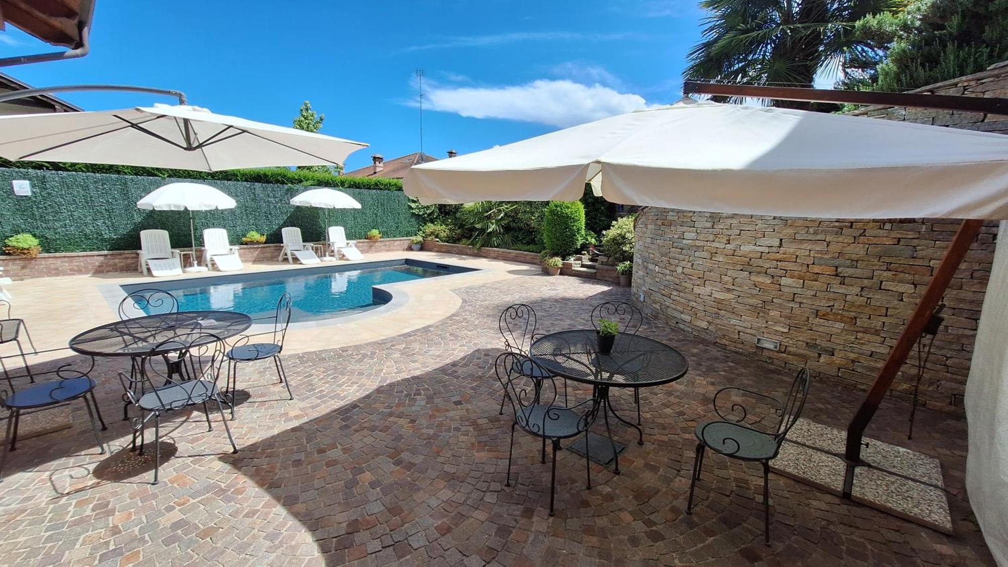 Villa Laura B&B Fossano Kültér fotó