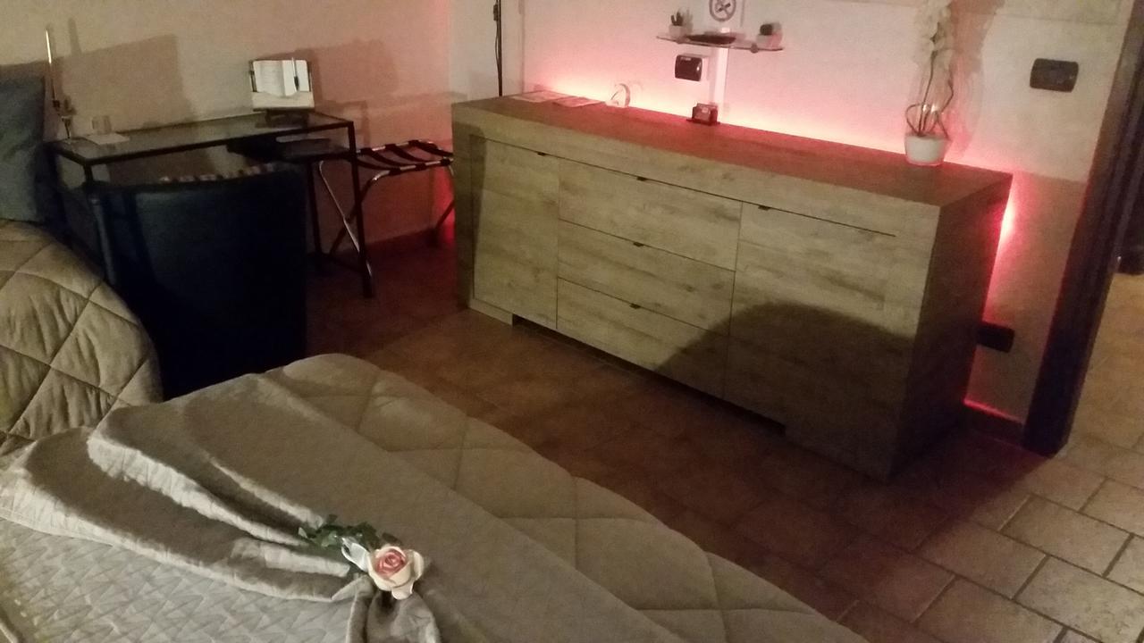 Villa Laura B&B Fossano Kültér fotó