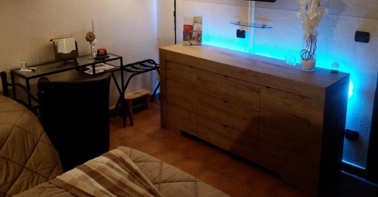 Villa Laura B&B Fossano Kültér fotó
